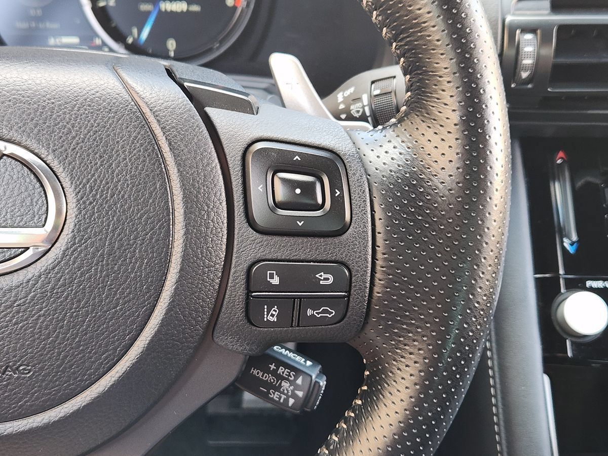 Used 2025 Lexus IS 500 w/ Accessory Package 2 RWD image 53