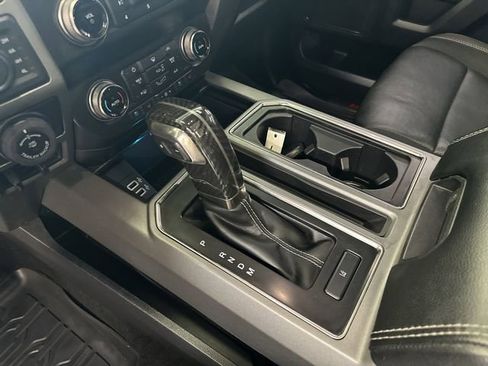 Used 2019 Ford F150 Raptor w/ Equipment Group 802A Luxury AWD/4WD image 30
