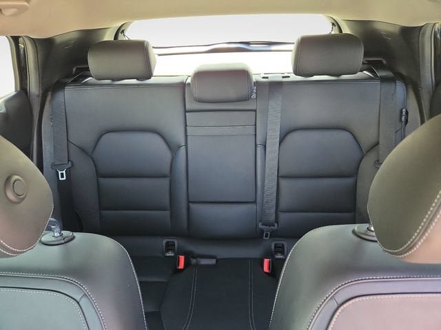 Used 2019 INFINITI QX30 AWD image 32