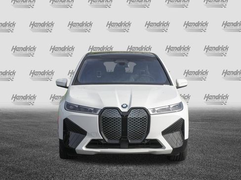 Used 2024 BMW iX M60 AWD/4WD image 3