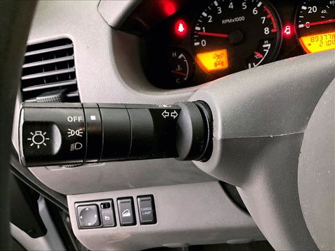 Used 2015 Nissan Frontier SV image 30