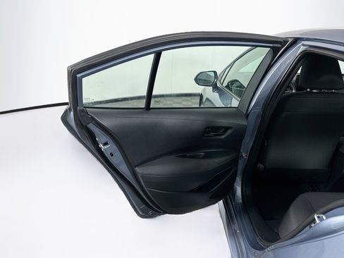 Used 2026 Toyota Corolla LE FWD image 27