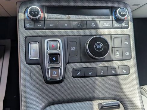 Used 2024 Hyundai Palisade SEL FWD image 28
