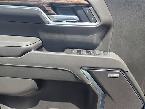 New 2026 GMC Sierra 1500 Elevation w/ Elevation Premium Package AWD/4WD image 10
