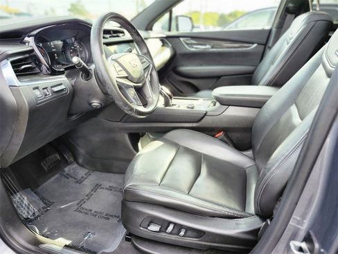 Certified 2021 Cadillac XT5 Premium Luxury image 12