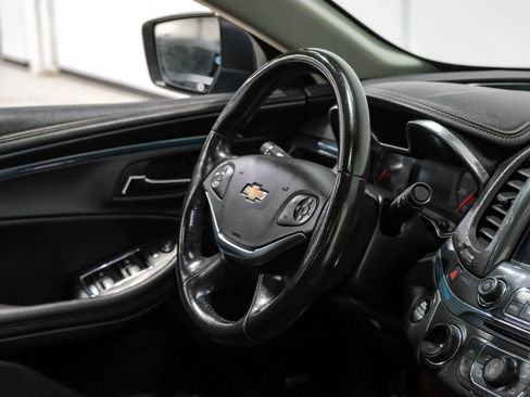 Used 2019 Chevrolet Impala Premier image 12