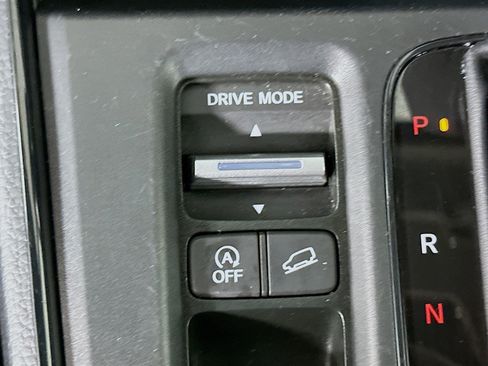 Used 2025 Honda CR-V EX image 25