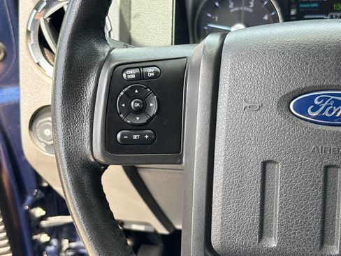 Used 2011 Ford F250 Lariat w/ Lariat Interior Pkg AWD/4WD image 15