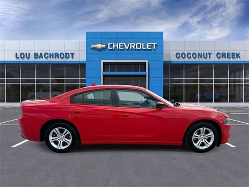 Used 2023 Dodge Charger SXT image 9
