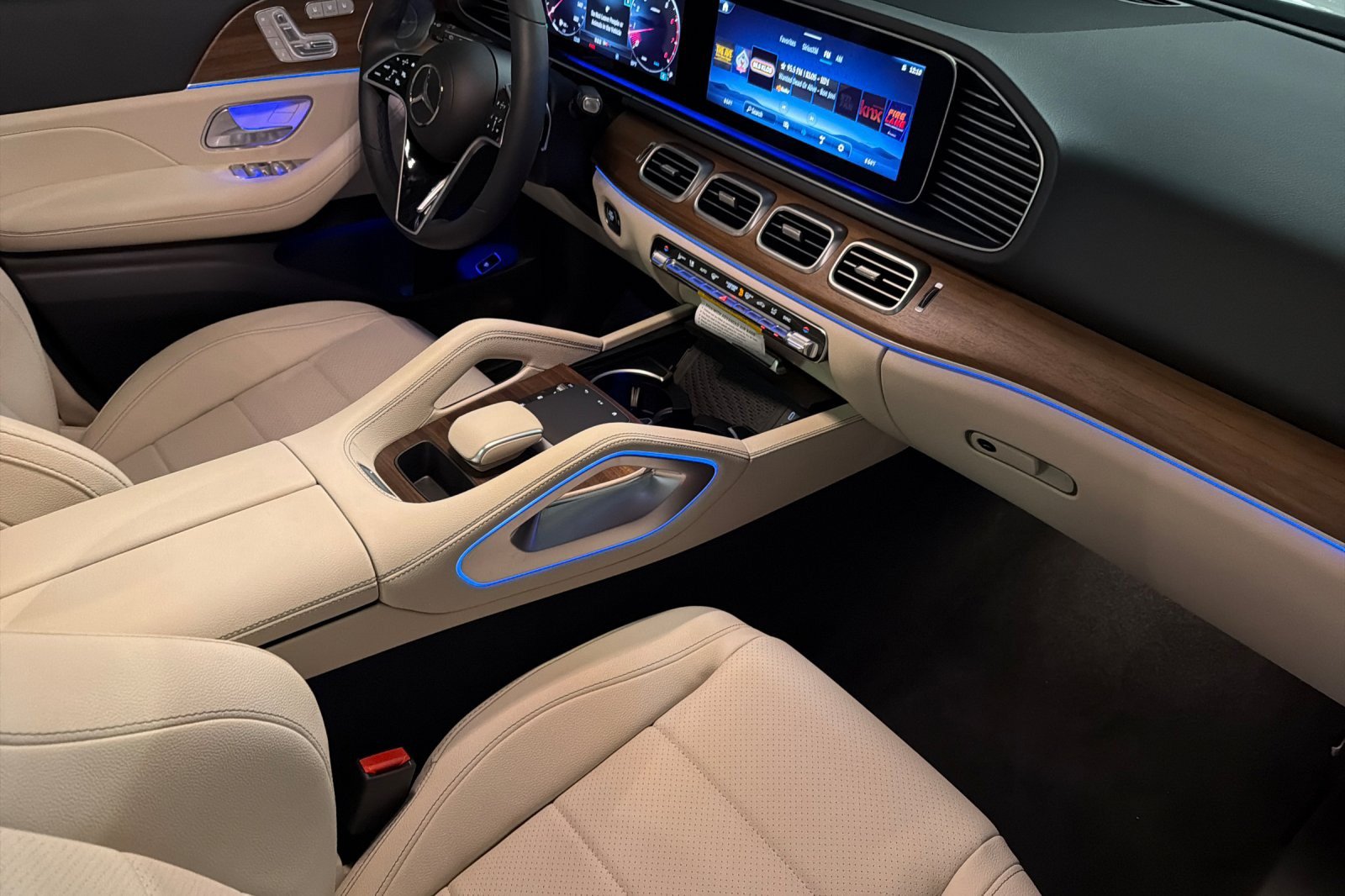 New 2026 Mercedes-Benz GLE 450 4MATIC image 14