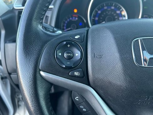 Used 2015 Honda Fit image 13