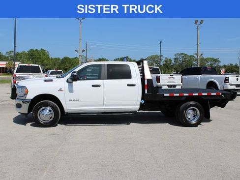 Used 2024 RAM 3500 SLT w/ Quick Order Package 2YG SLT AWD/4WD image 5