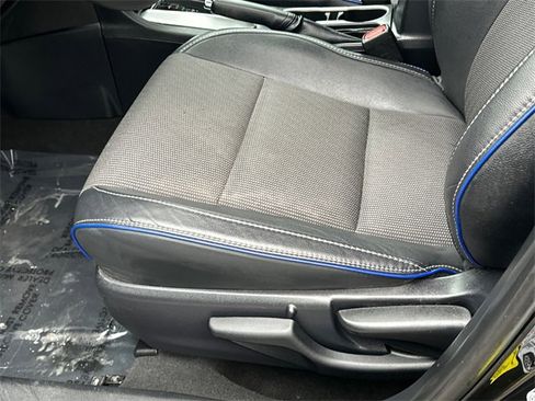 Used 2018 Toyota Corolla SE image 19