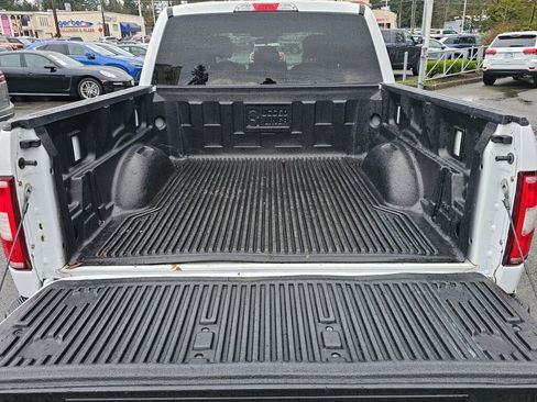 Used 2018 Ford F150 XLT w/ Trailer Tow Package image 13