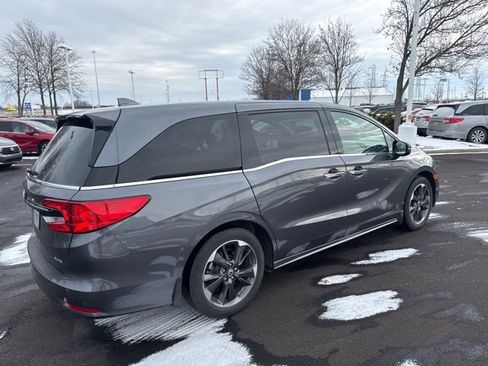 Used 2023 Honda Odyssey Elite image 5