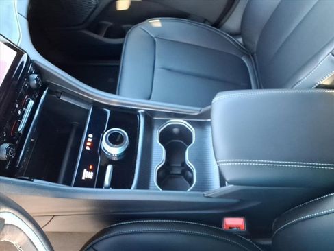 New 2025 Jeep Grand Cherokee Limited image 13