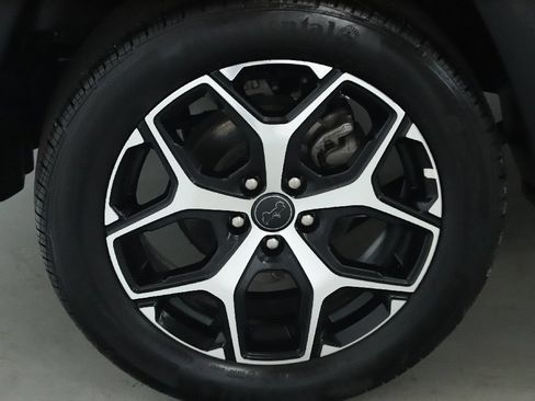 Used 2025 Jeep Compass Limited AWD/4WD image 12