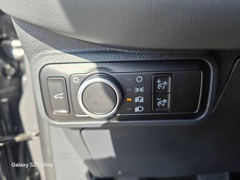 New 2026 Ford Explorer Active RWD image 30