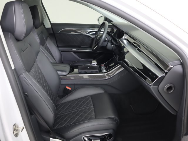Certified 2023 Audi S8 w/ S8 Executive Package AWD/4WD image 13