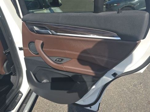 Used 2017 BMW X1 xDrive28i image 22