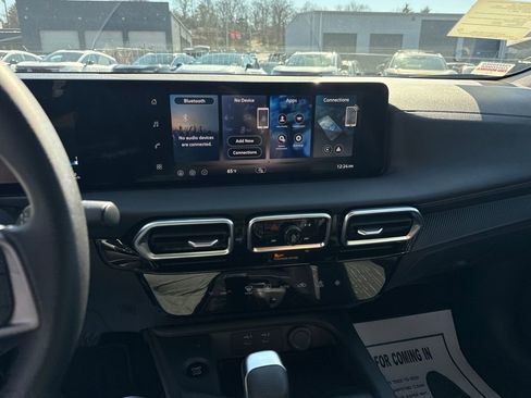 New 2026 Nissan Sentra SV w/ Floor Mat Package FWD image 17