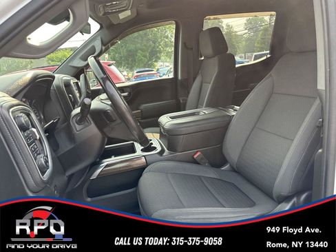 Used 2021 Chevrolet Silverado 1500 LT Trail Boss w/ Bed Protection Package AWD/4WD image 13