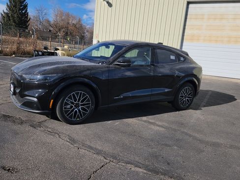 New 2025 Ford Mustang Mach-E Premium image 3