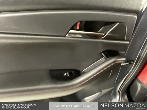 Certified 2022 MAZDA CX-30 AWD 2.5 S w/ Preferred Package image 22