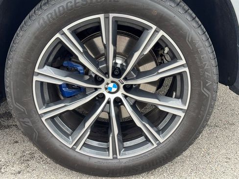 Certified 2024 BMW X5 xDrive40i w/ M Sport Package image 8