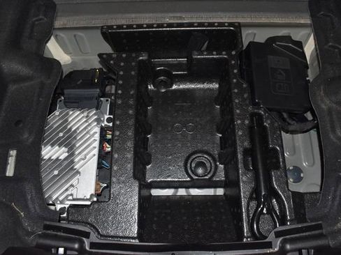 Used 2020 Chevrolet Camaro SS image 30