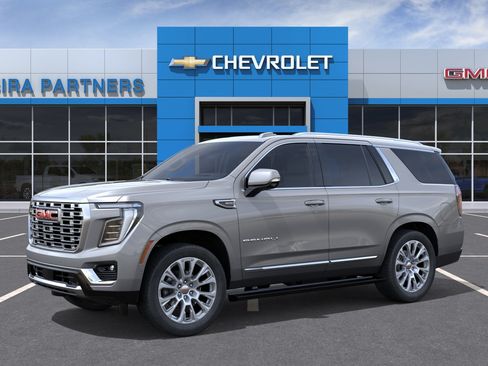 New 2026 GMC Yukon Denali w/ Denali Reserve Package RWD image 3