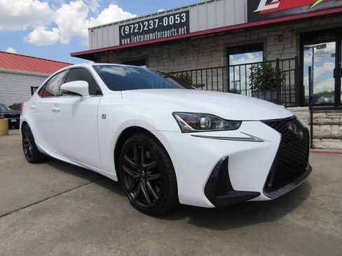 Used 2017 Lexus IS 200t F Sport w/ F Sport Package RWD image 6