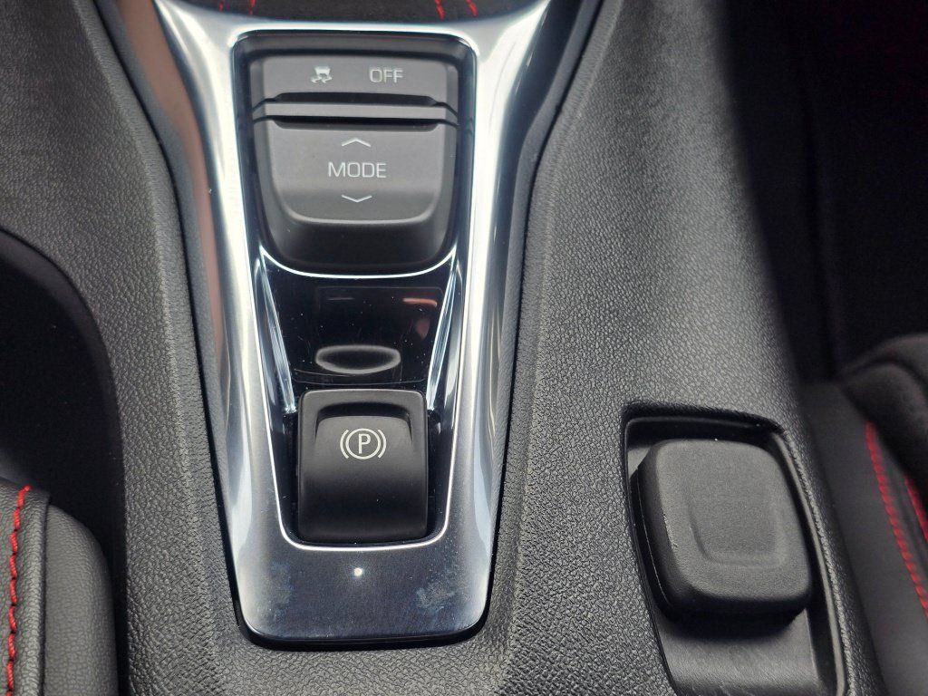 Used 2023 Chevrolet Camaro ZL1 RWD image 45