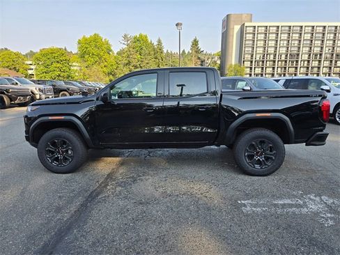 New 2025 GMC Canyon Elevation w/ Convenience Package image 2