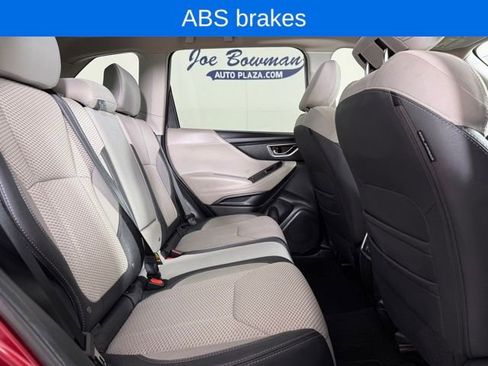 Used 2019 Subaru Forester Premium image 20