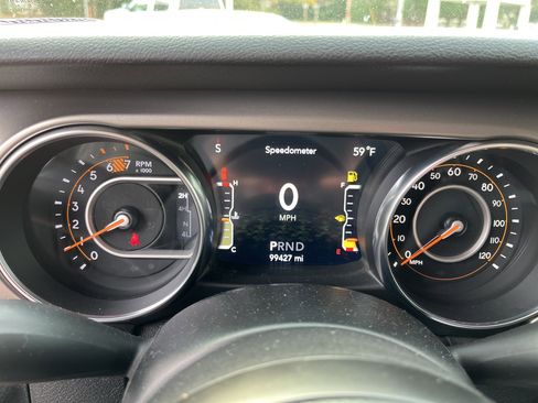 Used 2020 Jeep Wrangler Unlimited Sport image 19