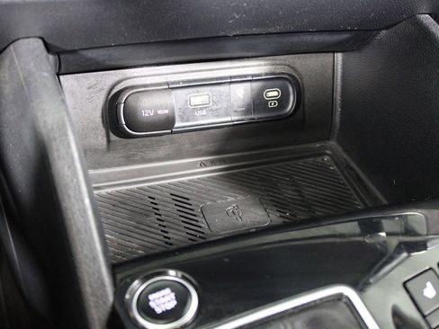 Used 2023 Kia Sportage SX image 11