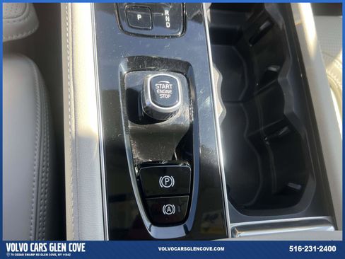 Used 2026 Volvo XC90 B6 Ultra w/ Protection Package AWD/4WD image 33