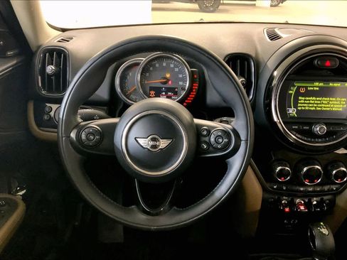 Used 2017 MINI Cooper Countryman ALL4 image 6