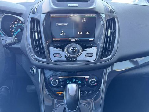 Used 2015 Ford Escape Titanium w/ Equipment Group 301A AWD/4WD image 48