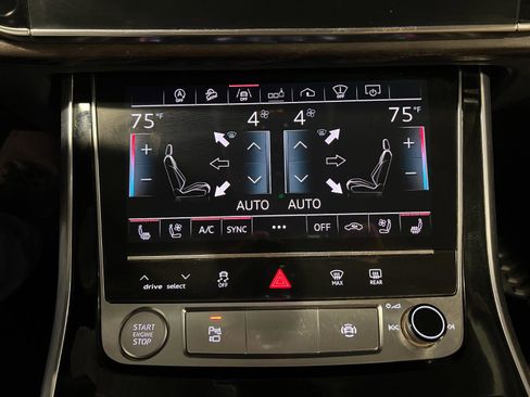 Used 2019 Audi Q8 Prestige image 18