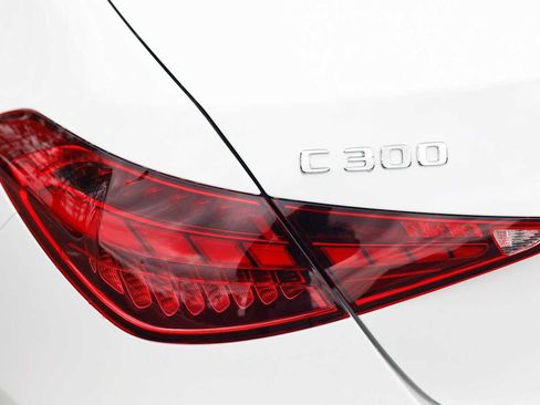 Used 2026 Mercedes-Benz C 300 4MATIC Sedan image 10