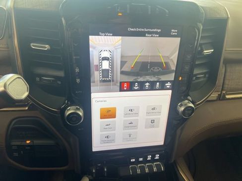 Used 2022 RAM 2500 Limited AWD/4WD image 26