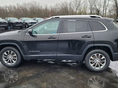 Used 2019 Jeep Cherokee Latitude Plus image 7