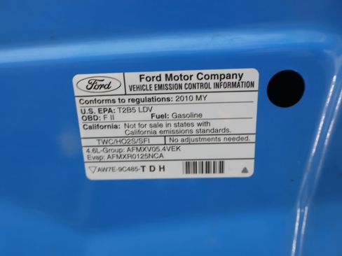 Used 2010 Ford Mustang GT Premium RWD image 19
