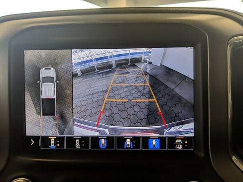 Used 2023 GMC Sierra 3500 Denali w/ Denali Ultimate Package image 25