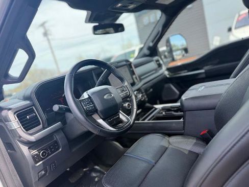 Certified 2025 Ford F450 Platinum w/ FX4 Off-Road Package AWD/4WD image 18