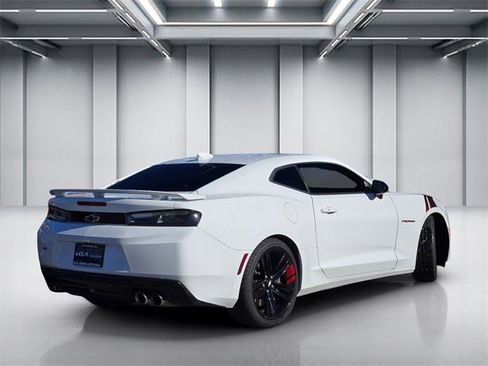 Used 2018 Chevrolet Camaro SS w/ Redline Edition image 4