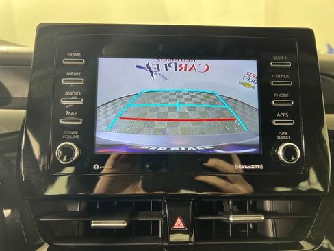 Used 2024 Toyota Camry SE image 19