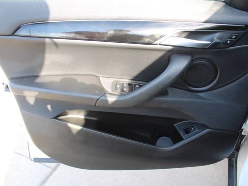 Used 2022 BMW X2 sDrive28i w/ Convenience Package FWD image 15